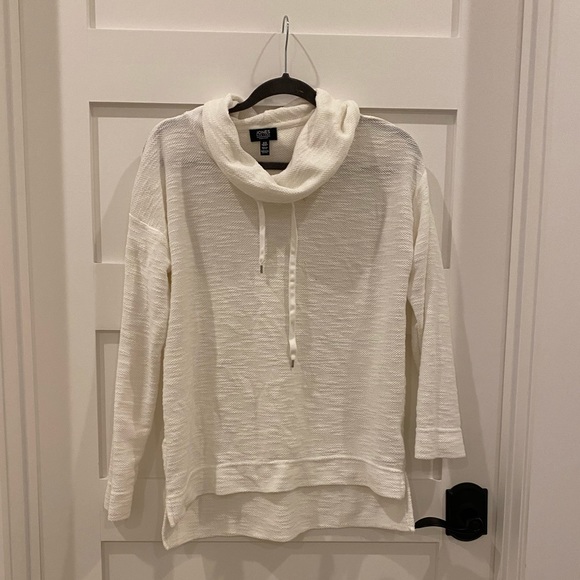 Jones New York Tops - Jones NY pullover size medium